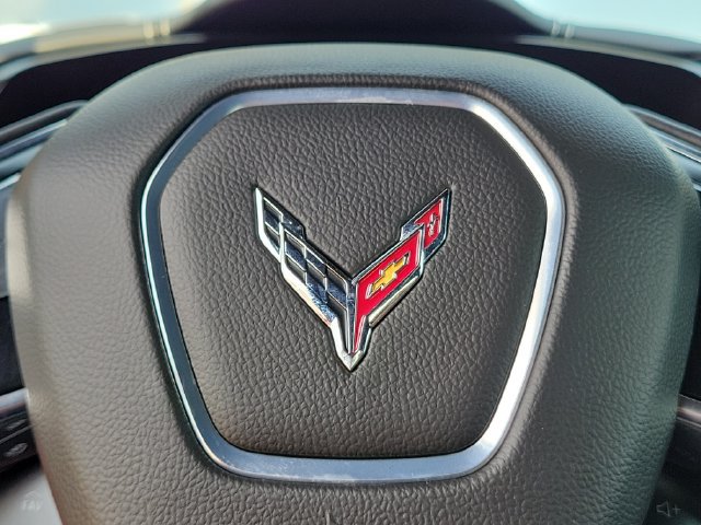 Certified 2021 Chevrolet Corvette Stingray Coupe w/ Chrome Exterior Badge Package RWD image 24
