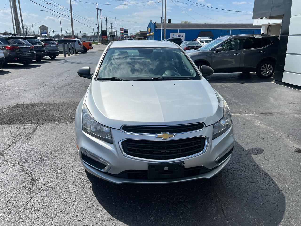 Used 2015 Chevrolet Cruze LS image 7