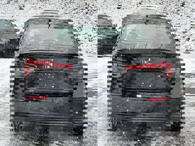 Used 2022 Honda Civic EX image 4