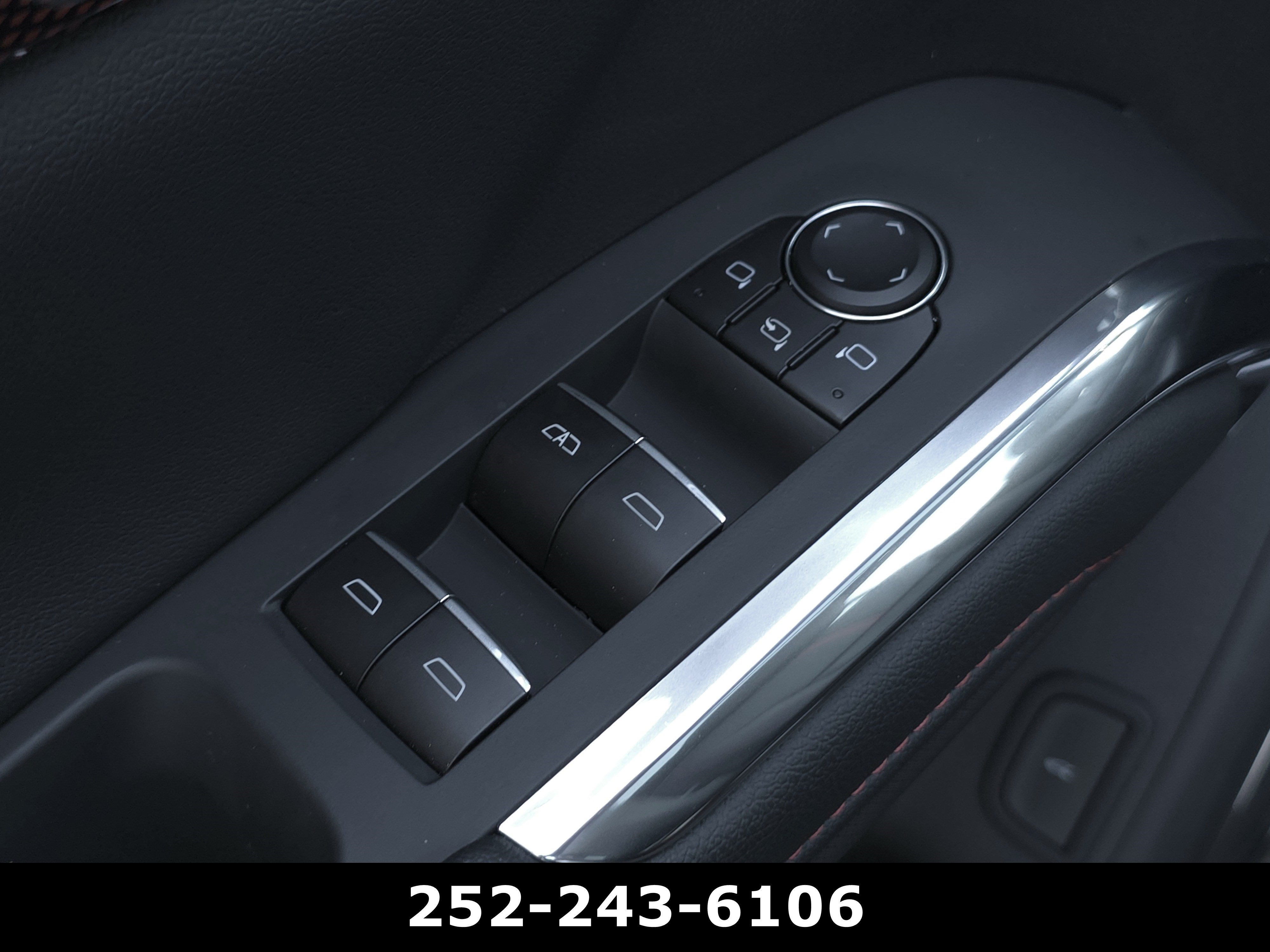 Used 2026 Chevrolet Traverse RS FWD image 31