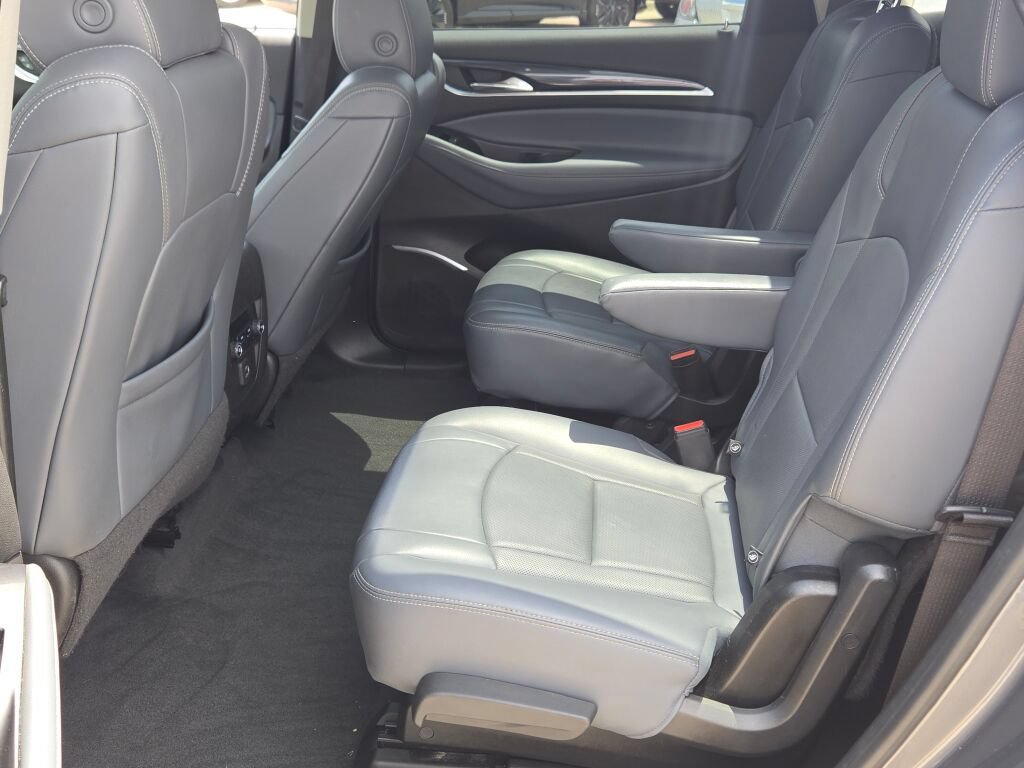 Used 2019 Buick Enclave Essence w/ Trailering Package, 5000 lbs. AWD/4WD image 18