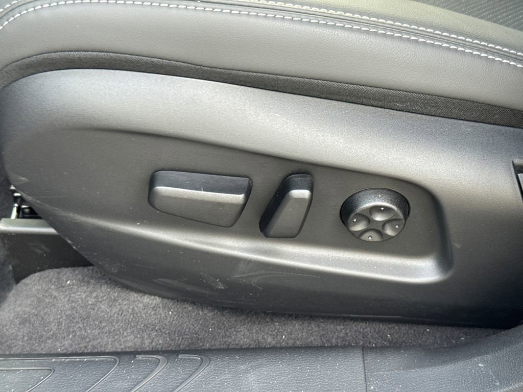 New 2025 VinFast VF 8 Plus AWD/4WD image 26