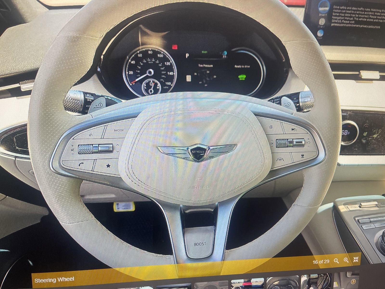 Certified 2025 Genesis Electrified GV70 AWD/4WD image 12