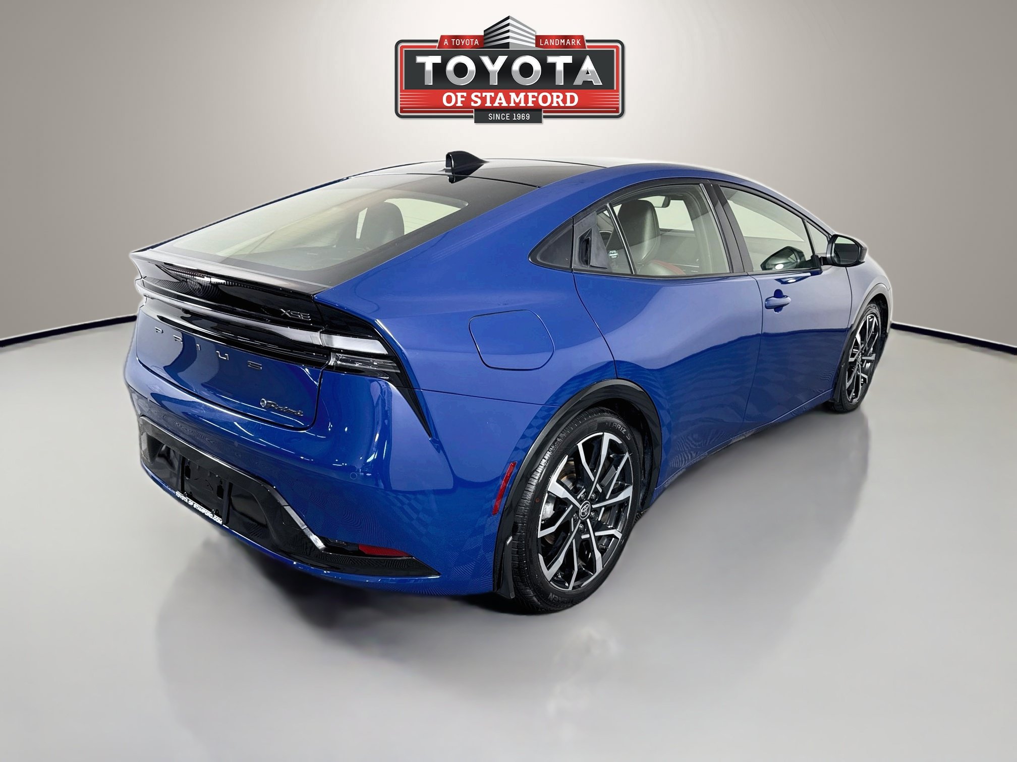 Certified 2024 Toyota Prius Prime FWD image 7