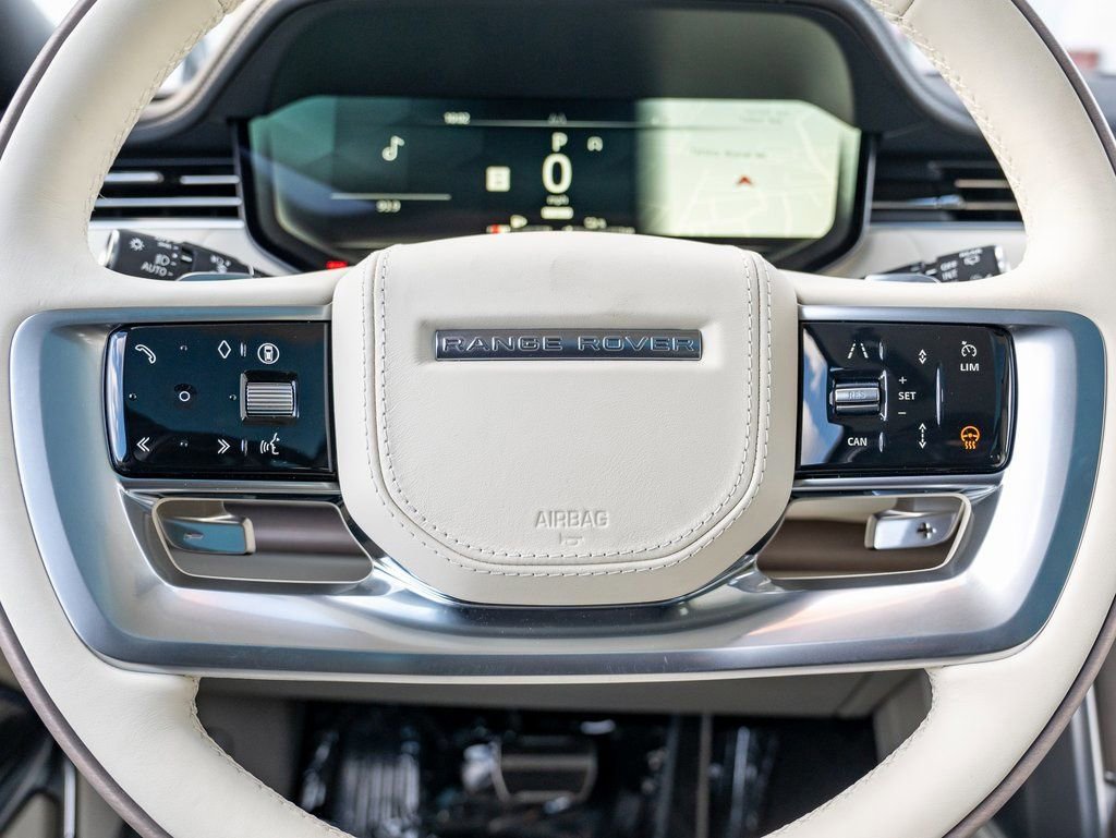 New 2025 Land Rover Range Rover Autobiography image 15