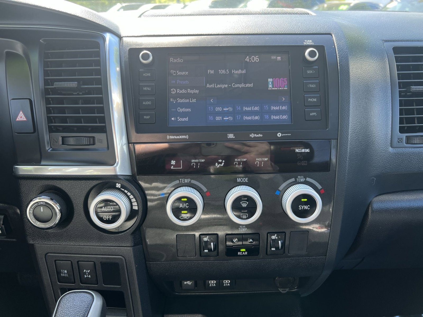 Used 2021 Toyota Sequoia TRD Pro AWD/4WD image 18