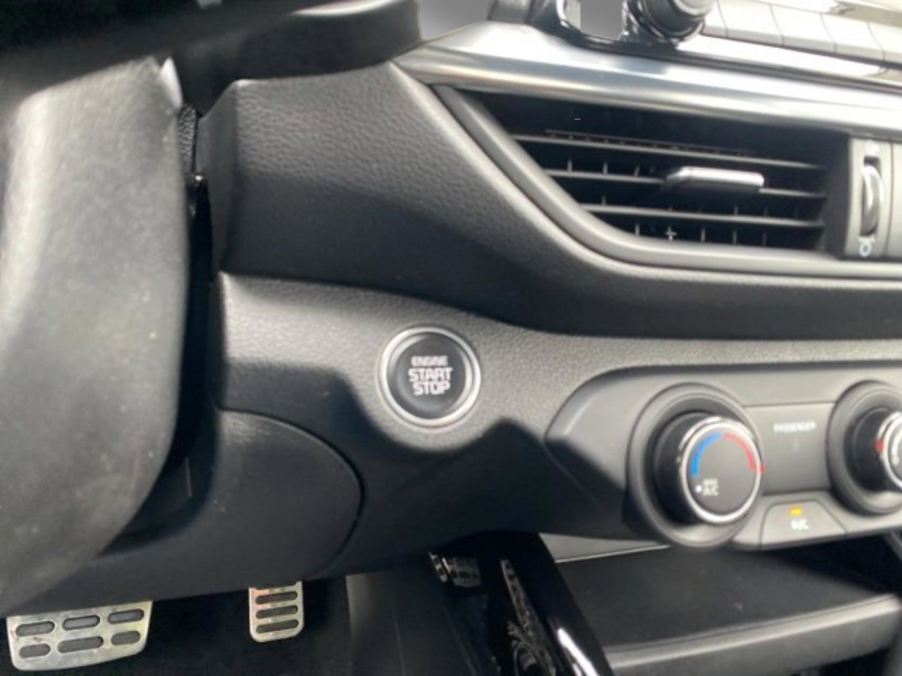 Used 2021 Kia Forte GT-Line image 25