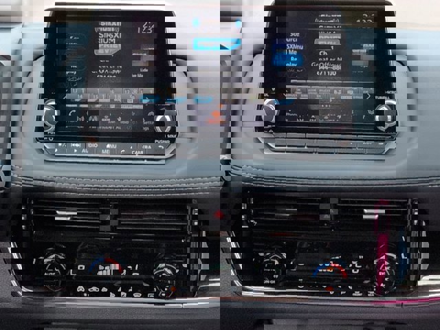 Certified 2023 Nissan Rogue SL image 18