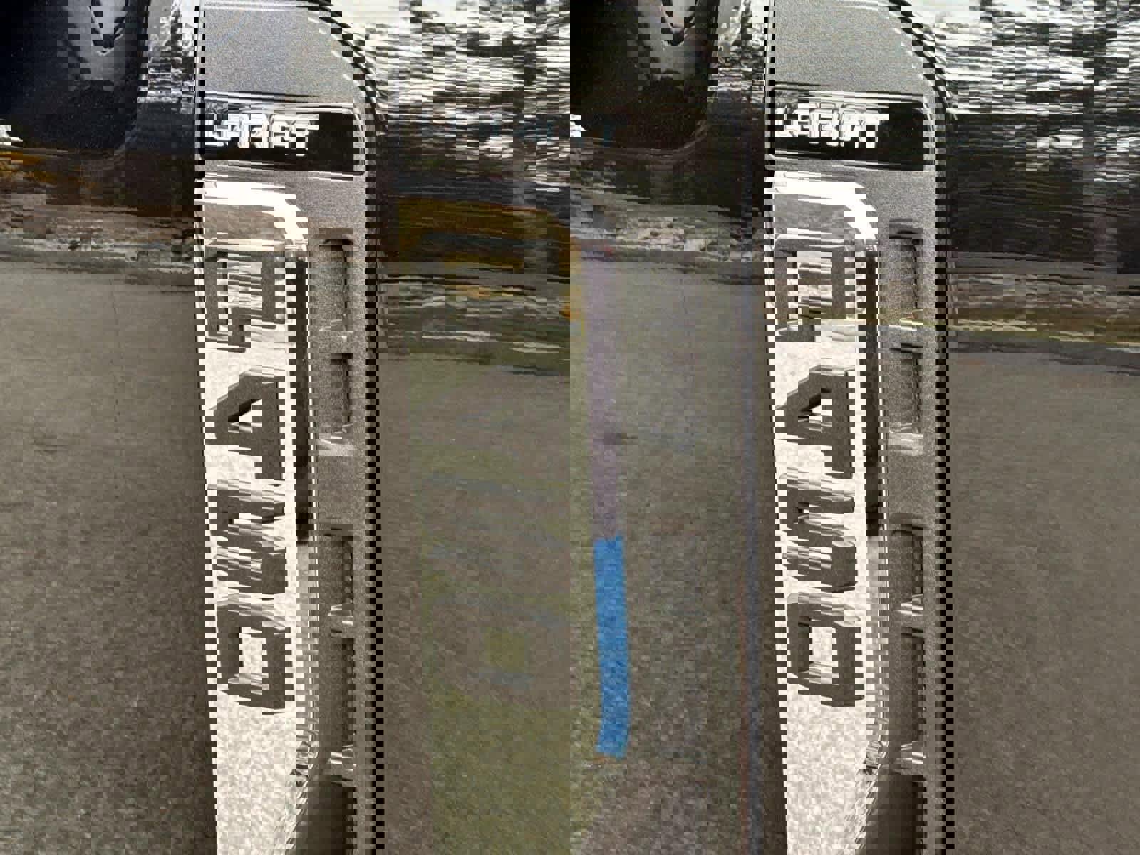 Used 2025 Ford F450 Lariat image 9