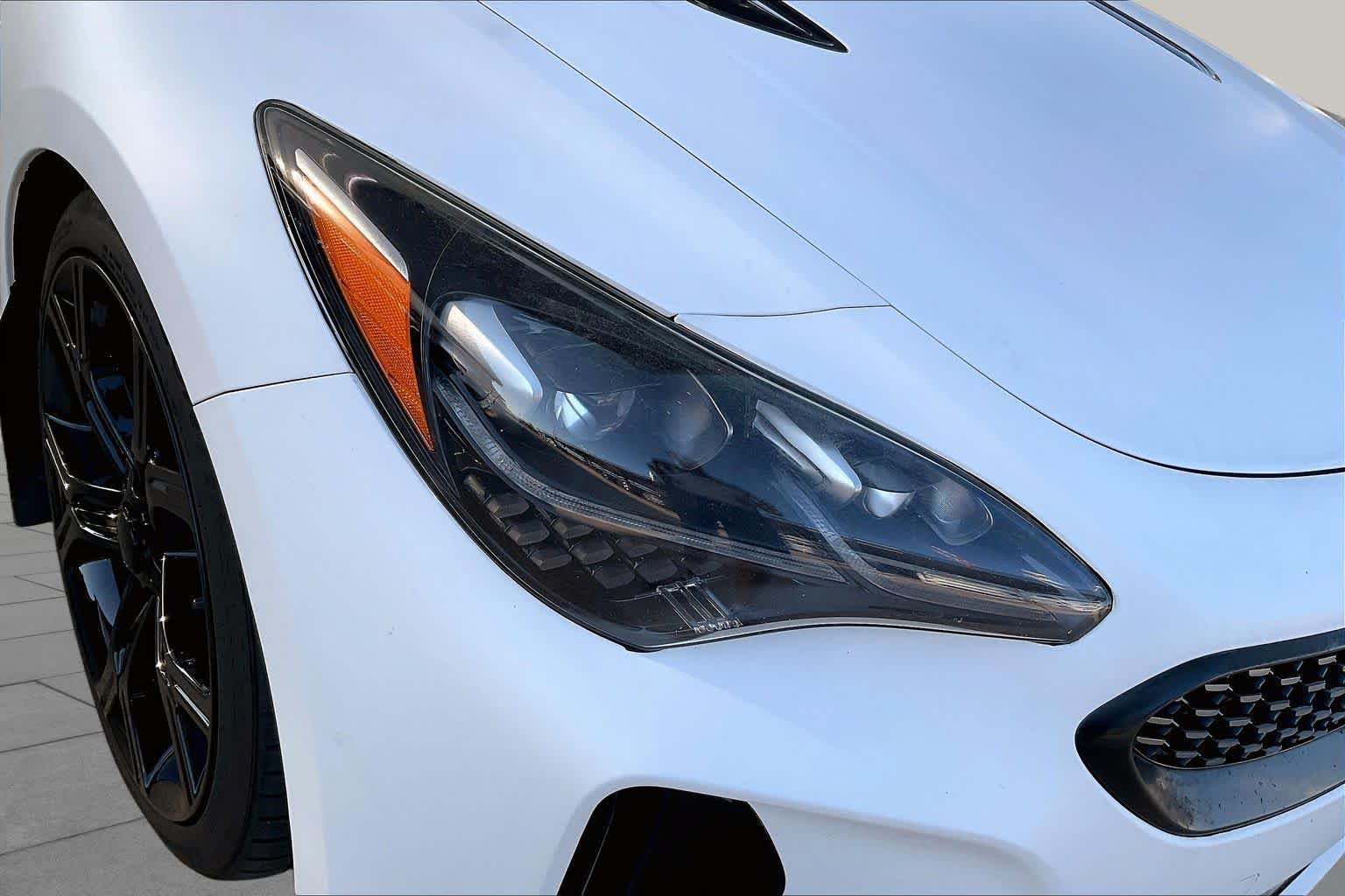 Used 2018 Kia Stinger GT2 AWD/4WD image 27