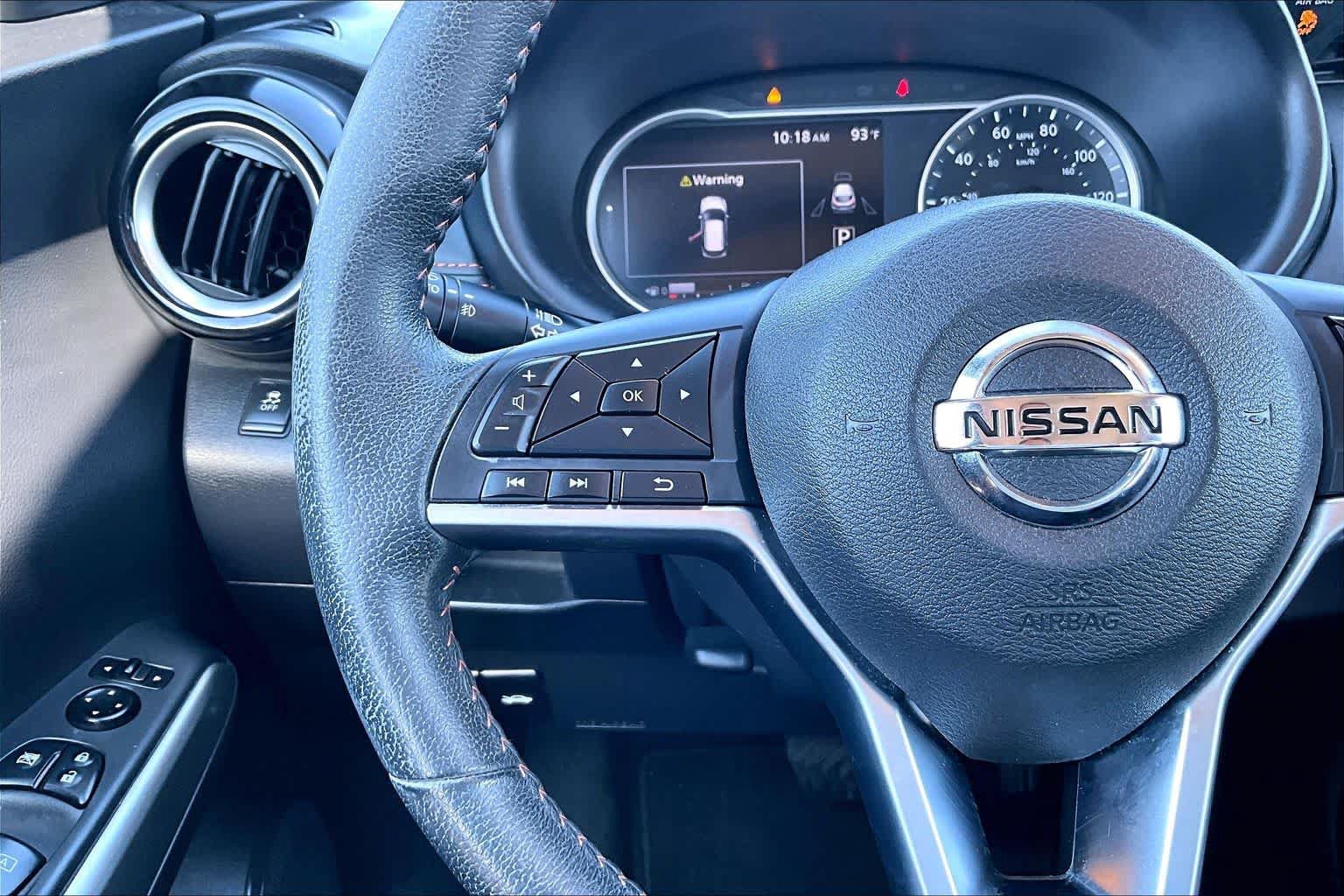 Used 2019 Nissan Kicks SR w/ SR Premium Package FWD image 19