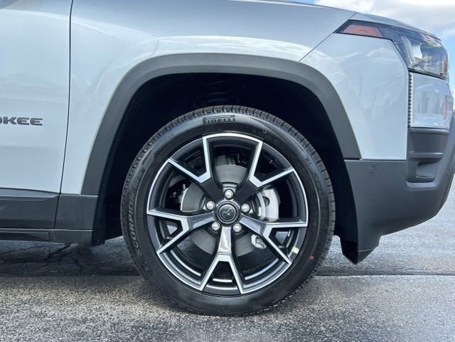 New 2026 Jeep Cherokee Overland image 20