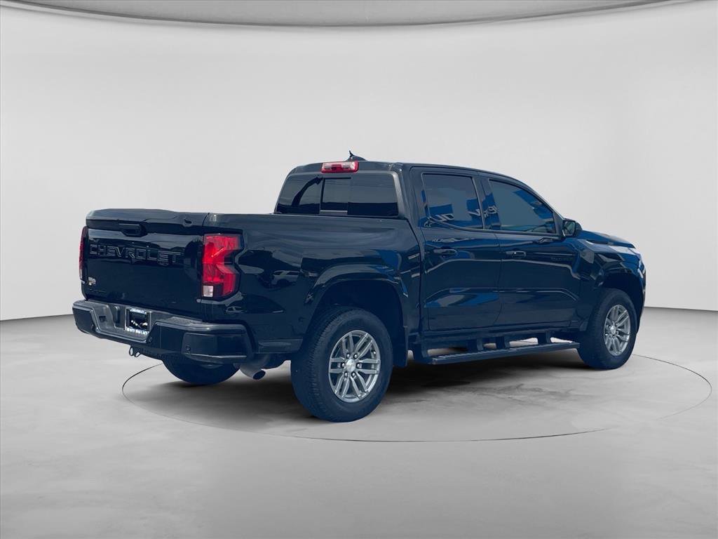 Used 2025 Chevrolet Colorado LT RWD image 8