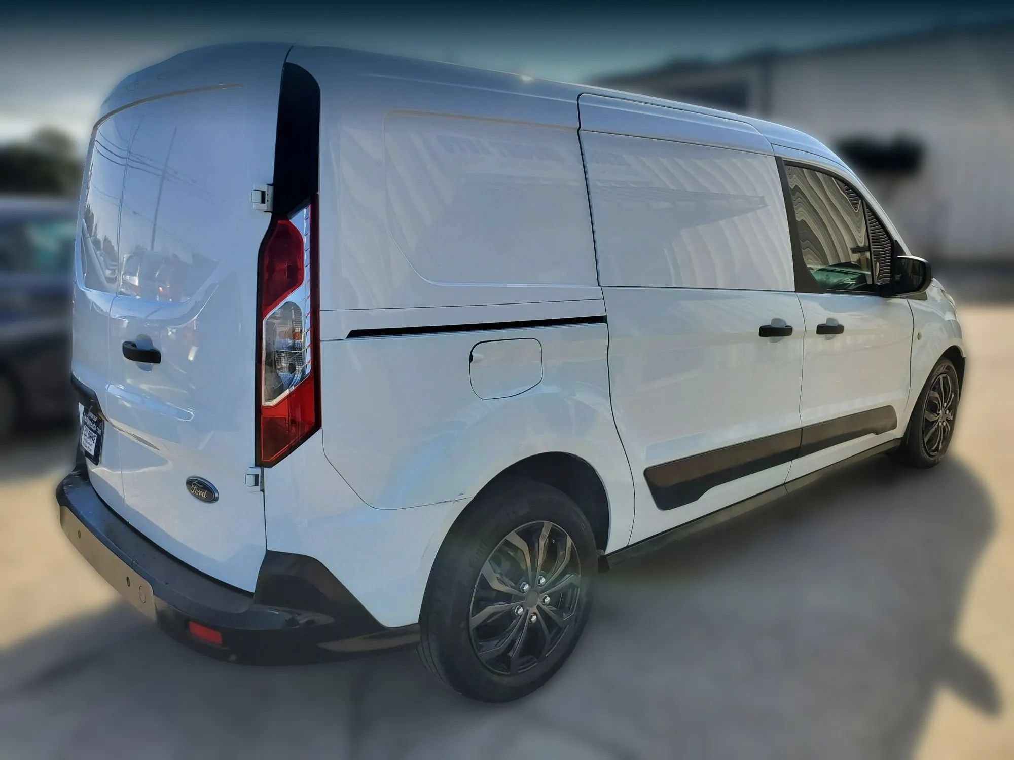 Used 2021 Ford Transit Connect XLT FWD image 13