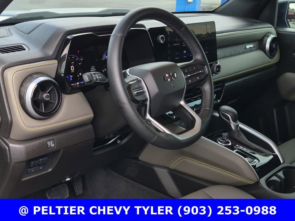 Used 2024 Chevrolet Colorado ZR2 w/ ZR2 Convenience Package III image 35
