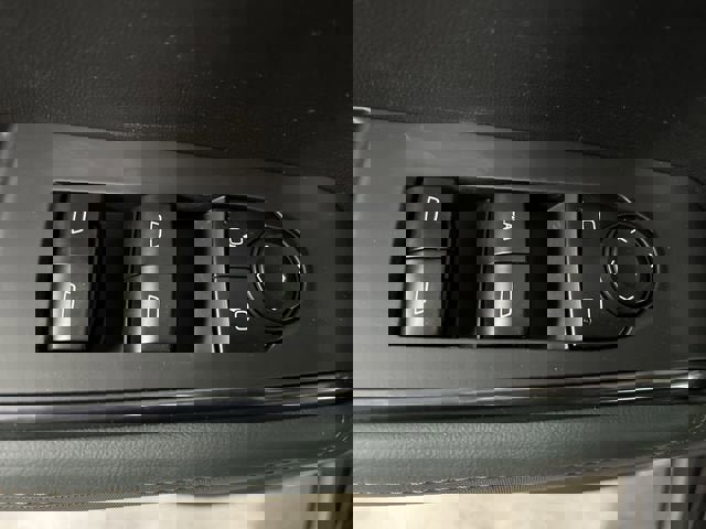 New 2026 GMC Acadia AT4 w/ LPO, Floor Liner Package image 23