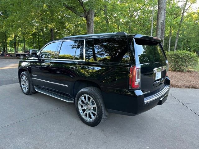 Used 2016 GMC Yukon Denali RWD image 3