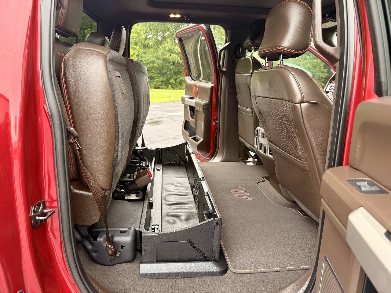 Used 2017 Ford F250 King Ranch w/ King Ranch Ultimate Package AWD/4WD image 21