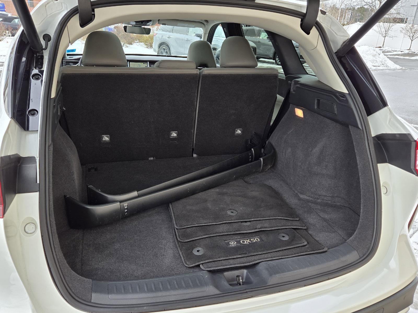 Certified 2023 INFINITI QX50 Sensory image 20