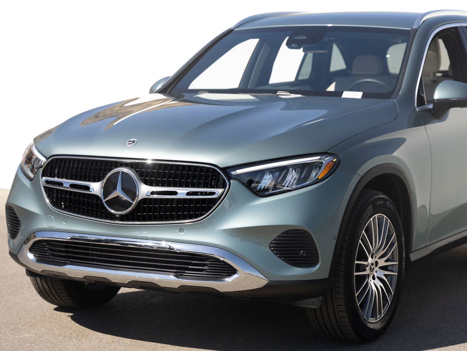 Used 2026 Mercedes-Benz GLC 300 image 6