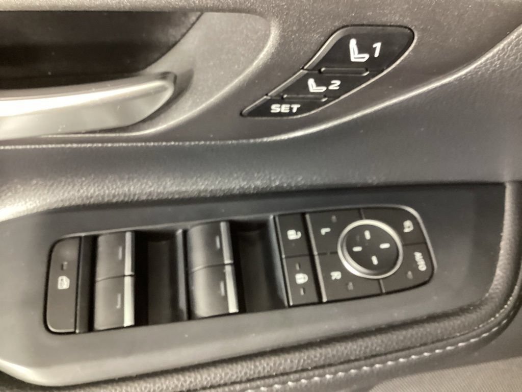 Used 2024 Toyota Grand Highlander AWD image 18