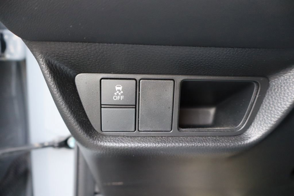 Used 2025 Honda HR-V Sport image 18