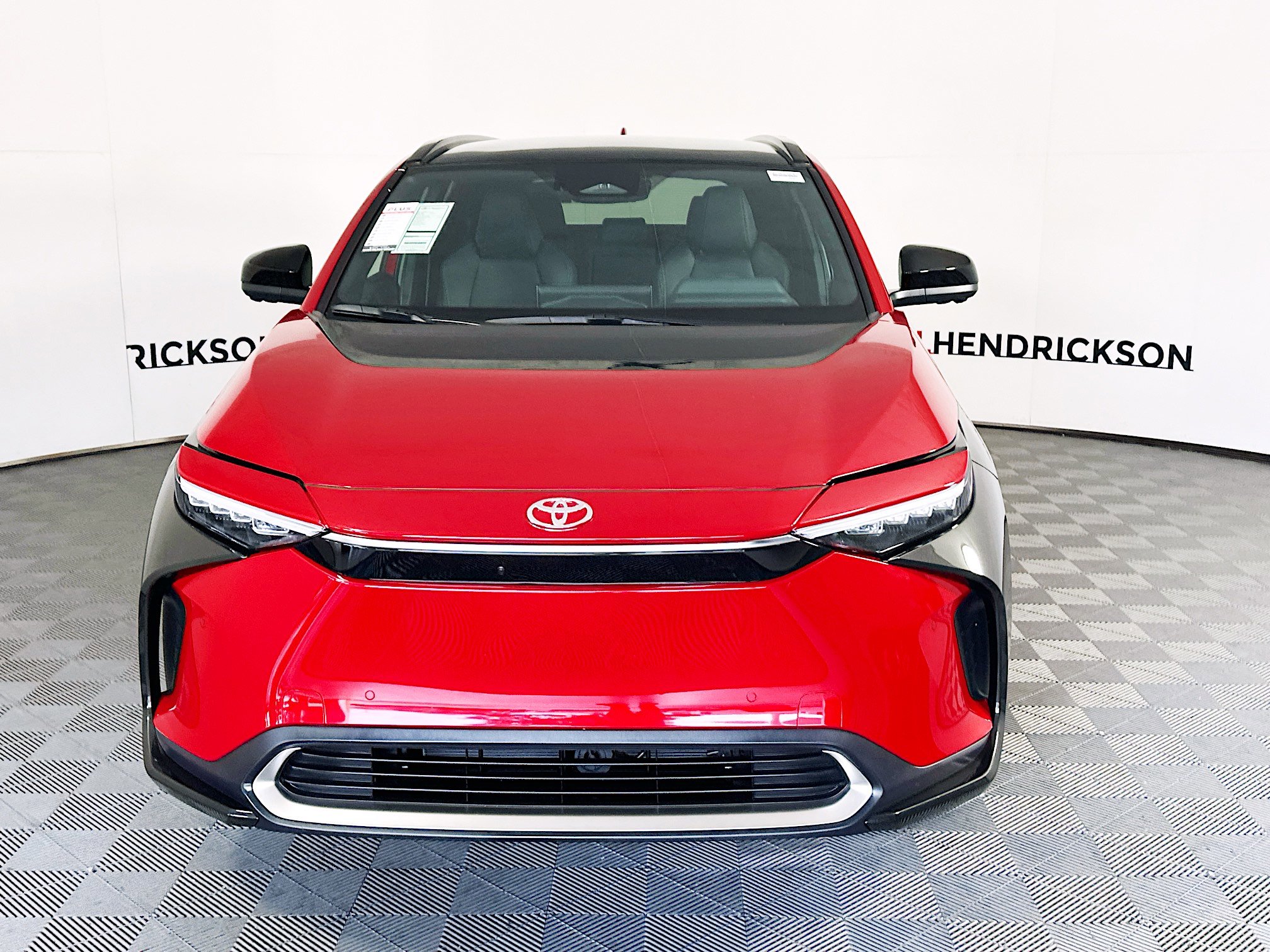 Used 2025 Toyota bZ4X Limited image 8