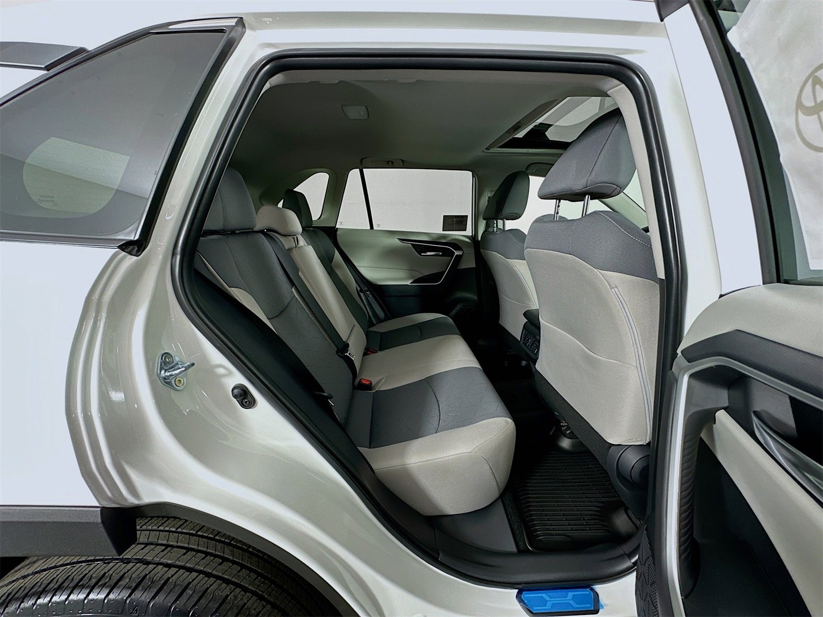 New 2025 Toyota RAV4 XLE image 26