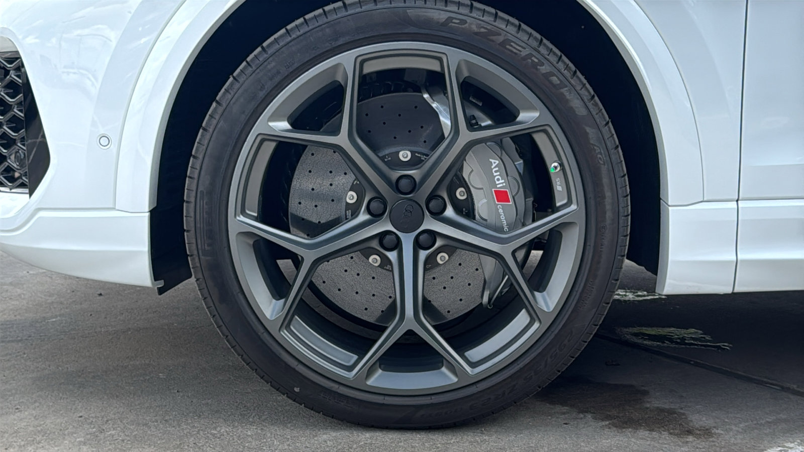 New 2026 Audi RS Q8 performance image 26