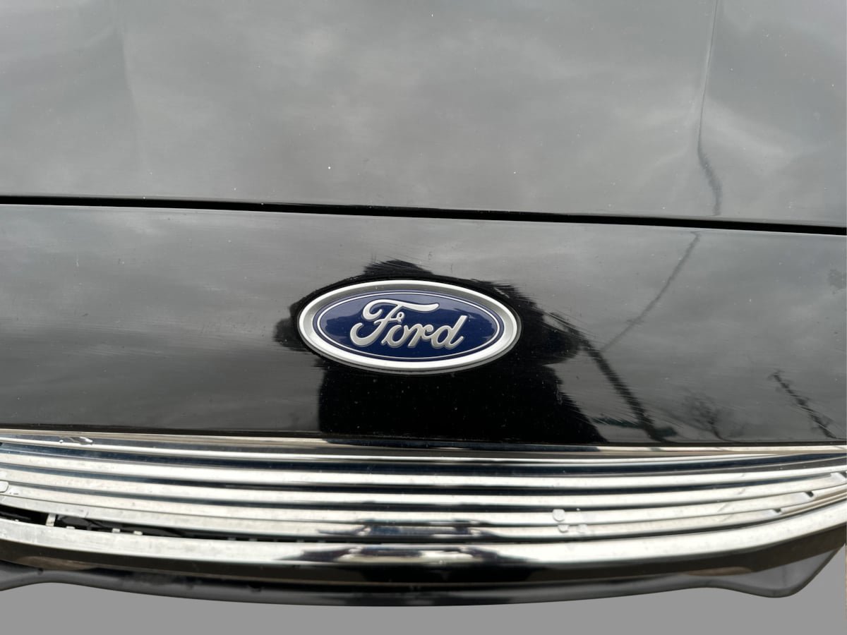 Used 2017 Ford Fusion SE w/ Fusion SE Technology Package FWD image 32