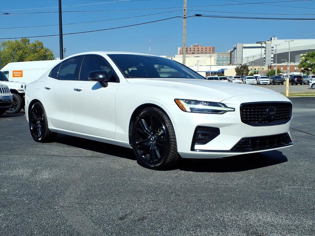 Used 2024 Volvo S60 B5 Plus w/ Protection Package Premier AWD/4WD image 1