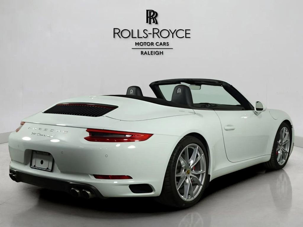 Used 2019 Porsche 911 Carrera S image 12