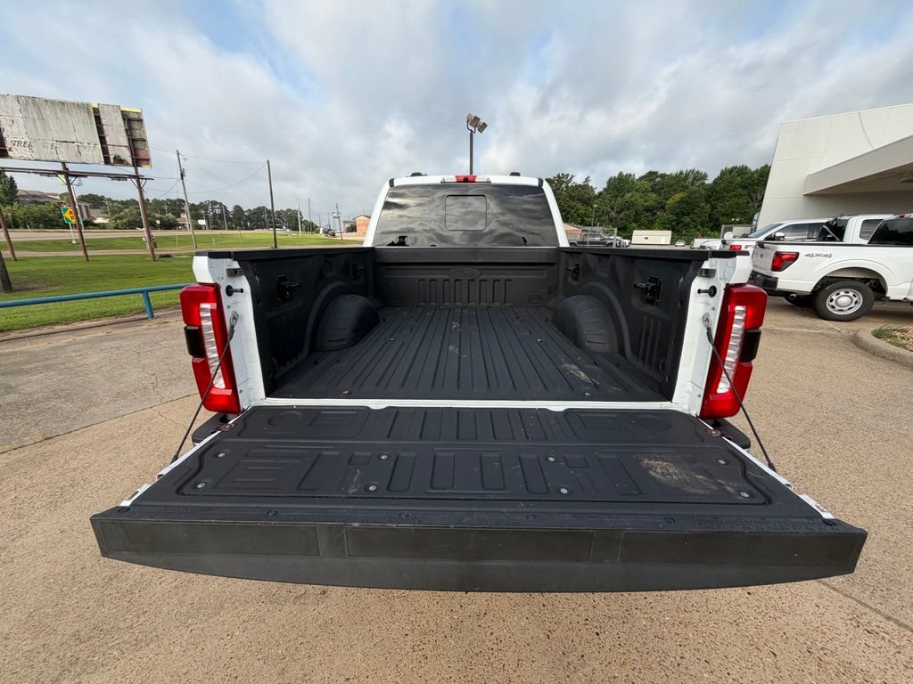Used 2023 Ford F250 Lariat w/ Chrome Package AWD/4WD image 11