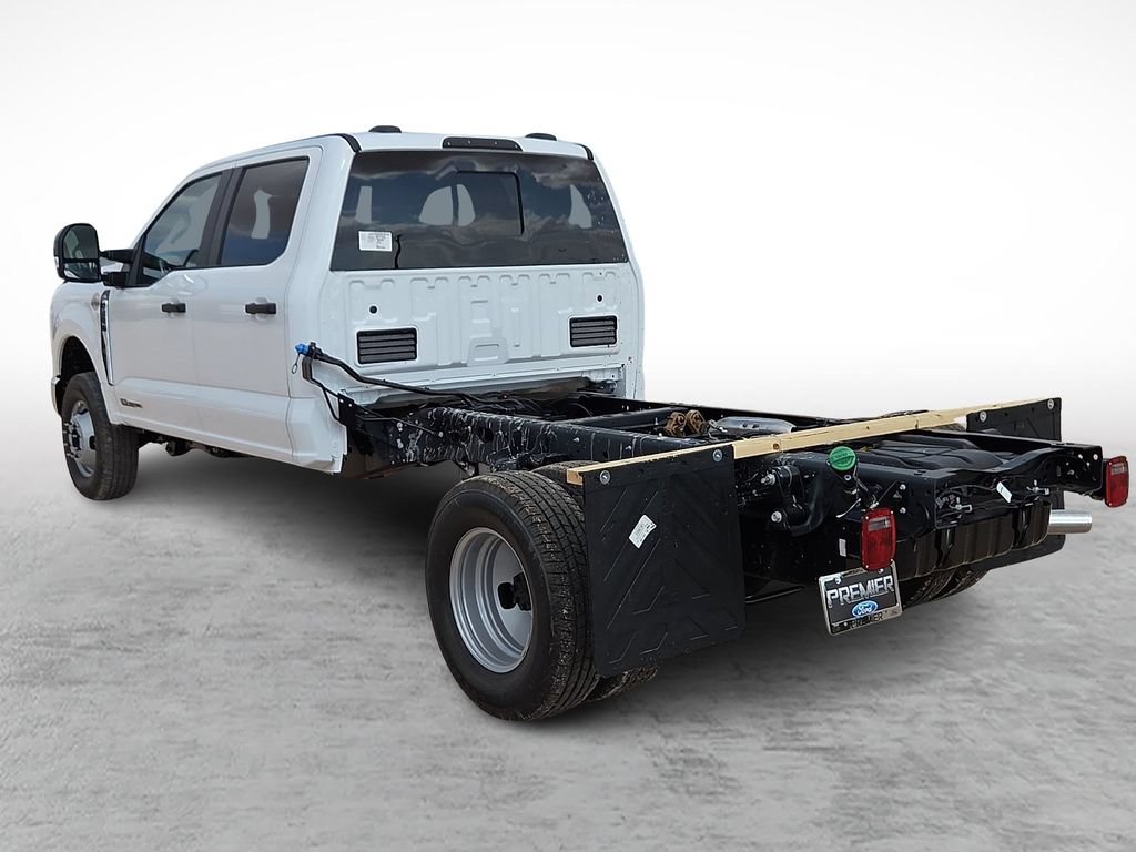 New 2026 Ford F350 XL w/ XL Chrome Package AWD/4WD image 7