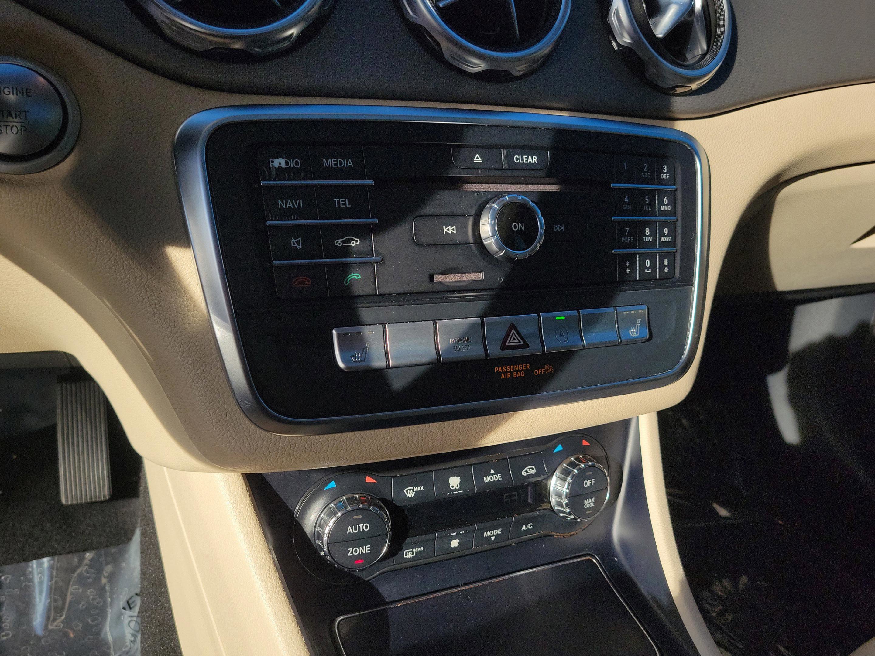 Certified 2018 Mercedes-Benz GLA 250 image 22