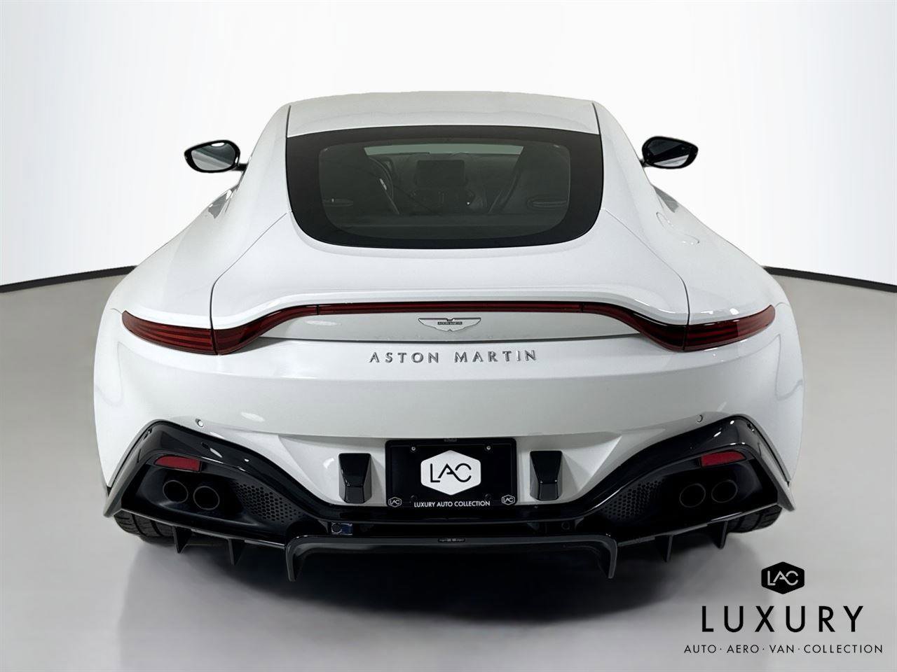 Used 2022 Aston Martin V8 Vantage Coupe RWD image 7