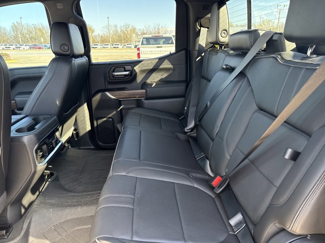 Used 2022 Chevrolet Silverado 1500 High Country w/ Technology Package AWD/4WD image 6