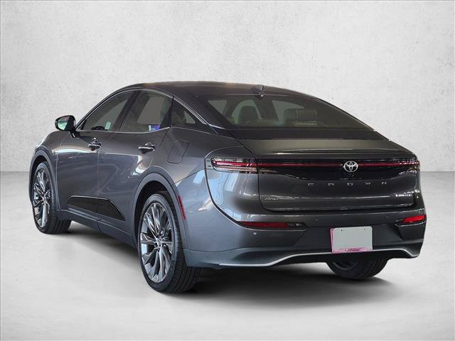 Used 2023 Toyota Crown w/ Advanced Technology Package AWD/4WD image 8