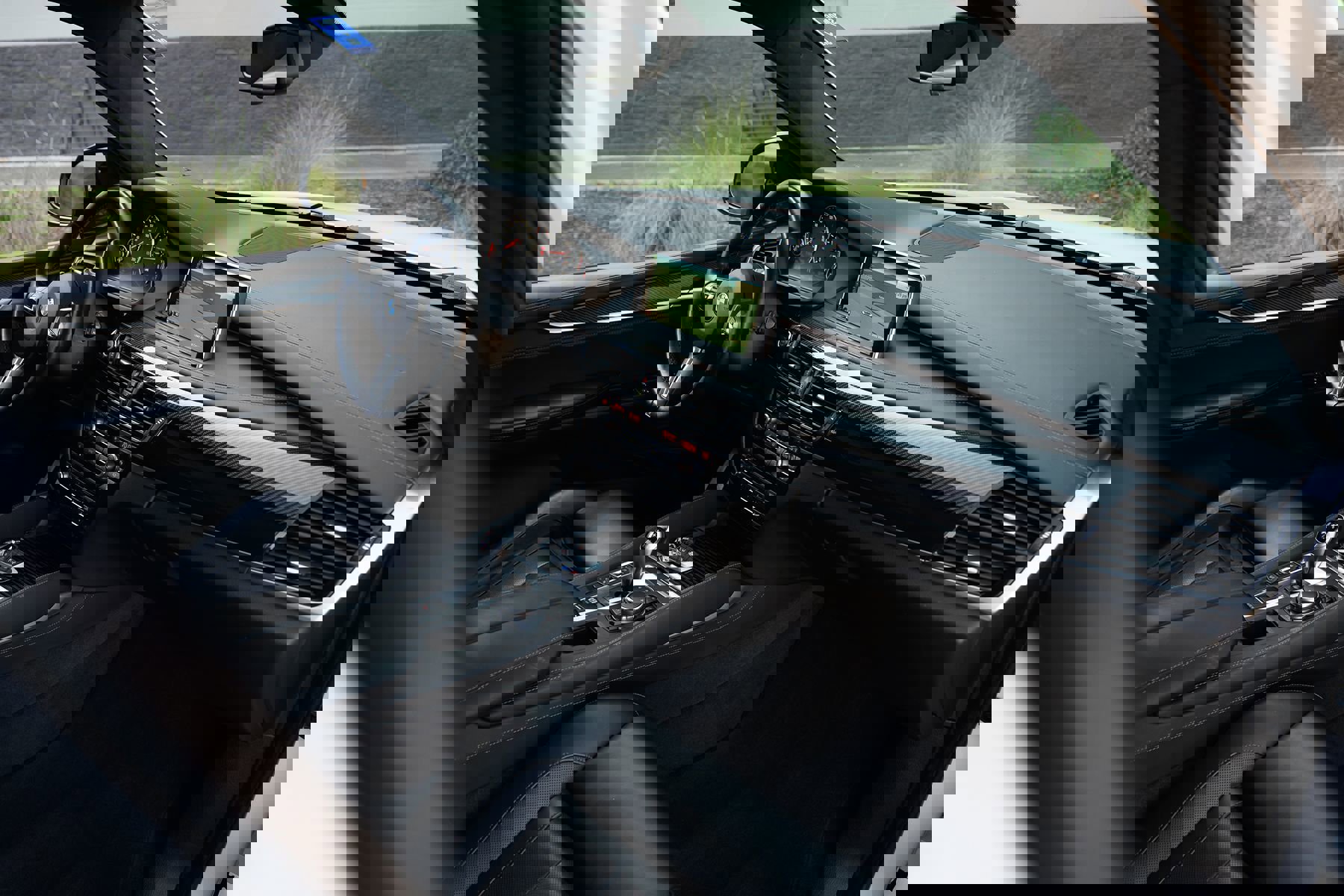 Used 2016 BMW X5 M image 13