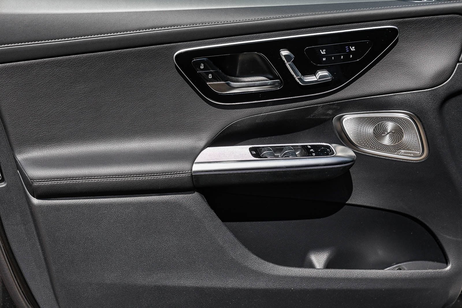 New 2026 Mercedes-Benz GLC 300 4MATIC image 21