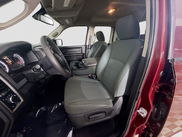 Used 2019 RAM 1500 ST AWD/4WD image 19