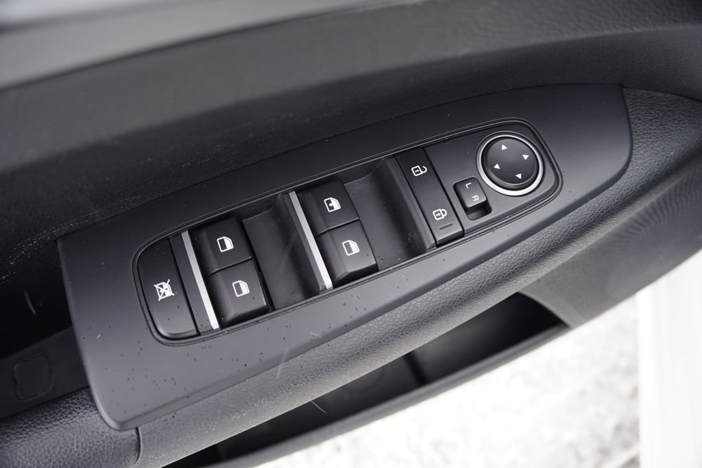 Used 2019 Kia Forte LXS image 19