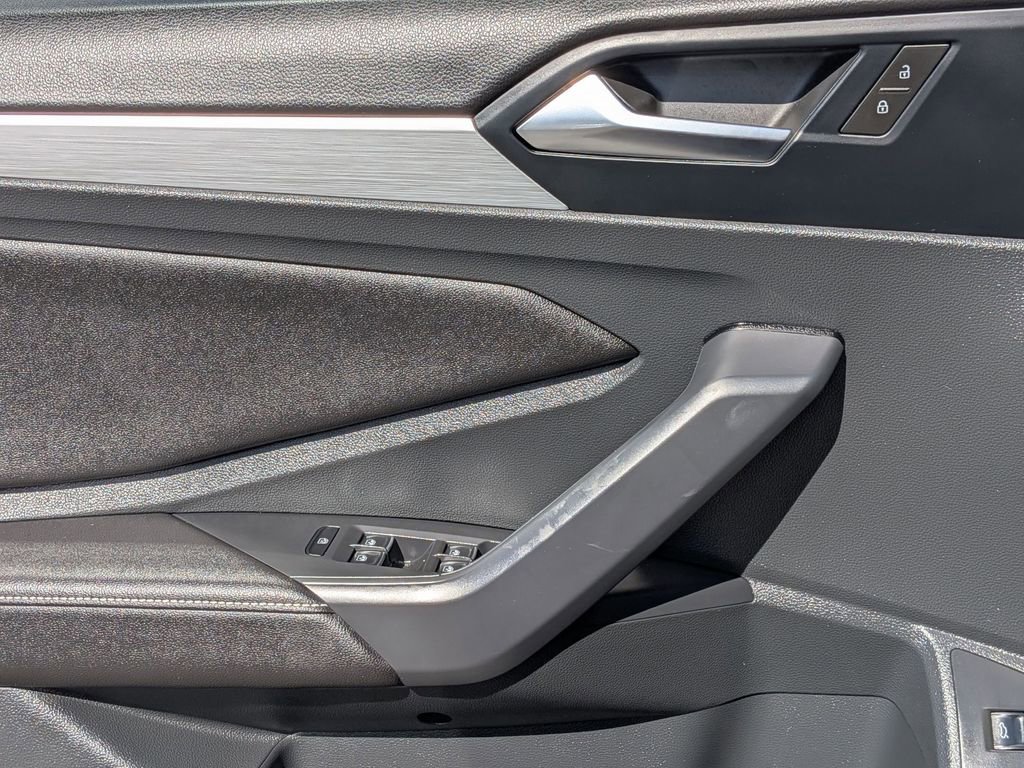 Used 2025 Volkswagen Jetta S image 13