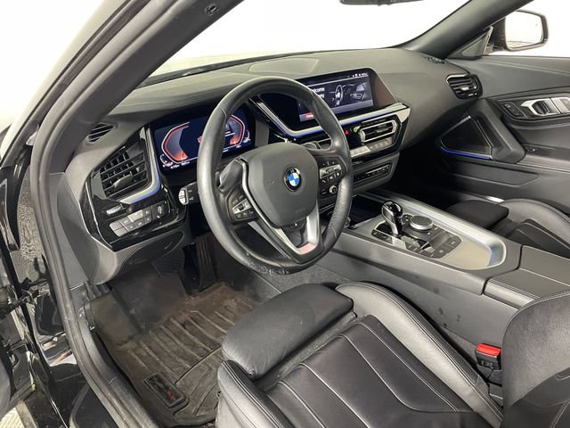 Used 2022 BMW Z4 sDrive30i w/ Premium Package 2 RWD image 3
