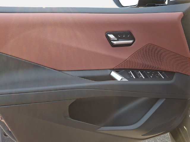 New 2027 BMW iX3 50 xDrive AWD/4WD image 10