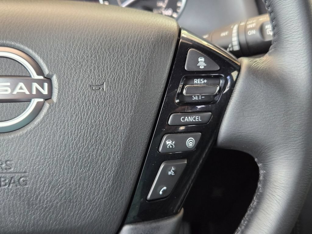 Used 2024 Nissan Armada SL w/ Midnight Edition Package RWD image 23
