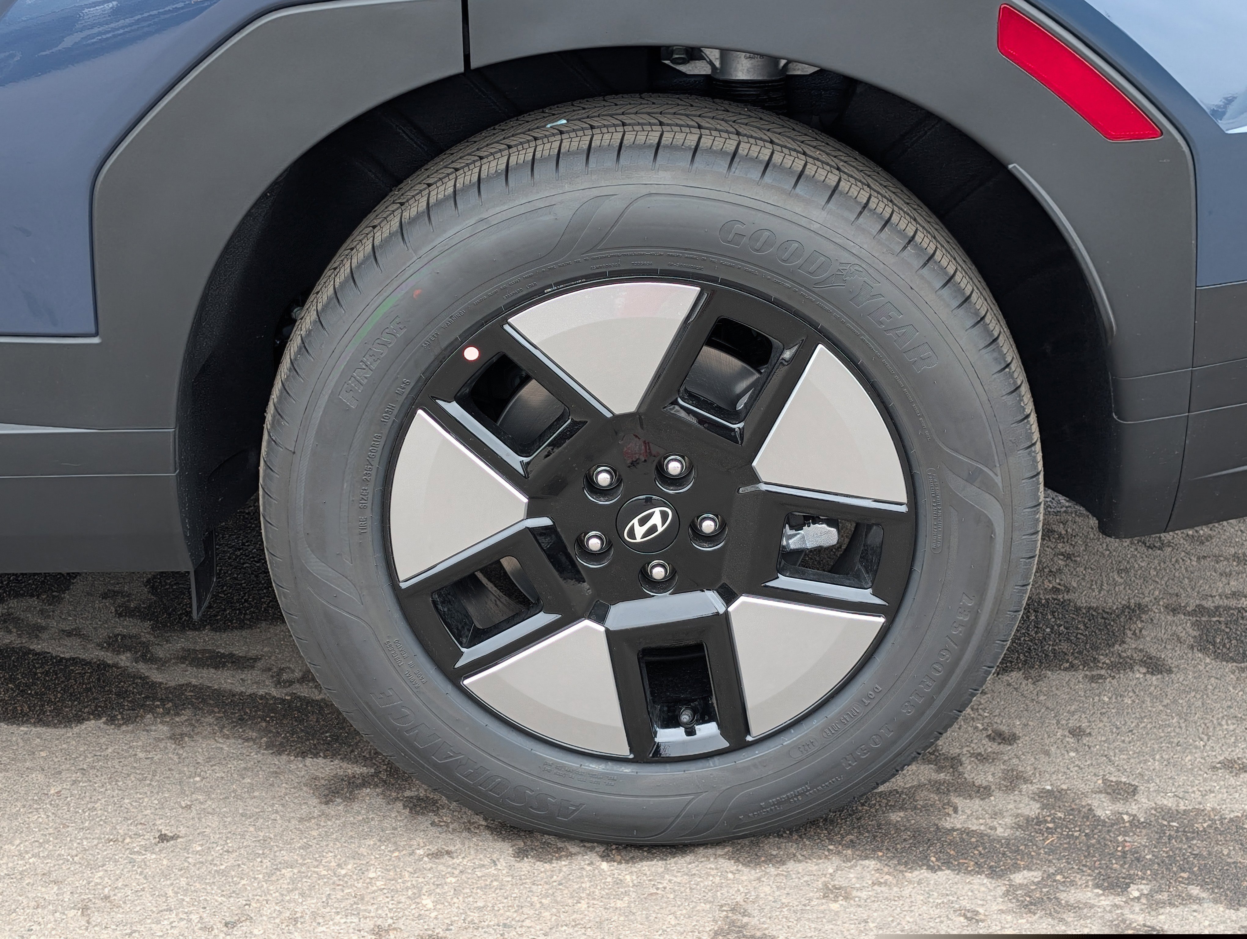 New 2026 Hyundai Santa Fe SEL image 7