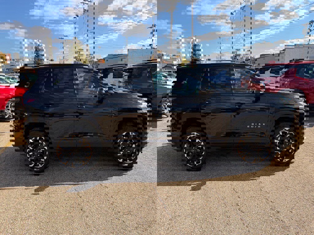 New 2026 Chevrolet Equinox LT w/ Convenience Package II image 8