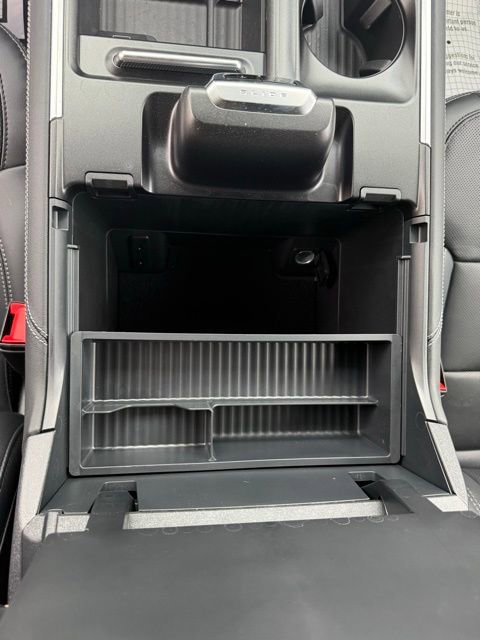 New 2026 Ford Expedition Platinum w/ Stealth Appearance Package image 25