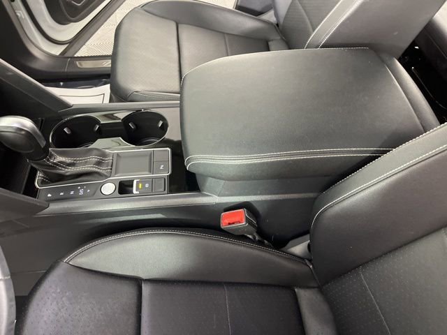 Used 2023 Volkswagen Atlas SE image 30